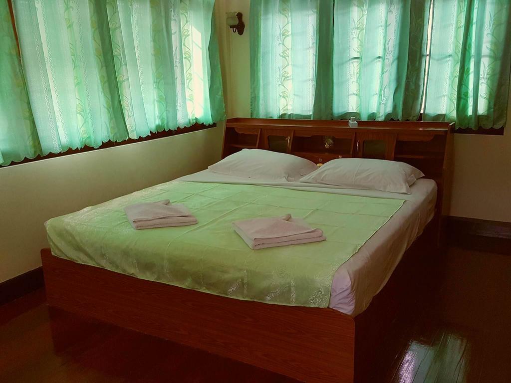 Emmanuel Guesthouse Prachuap Khiri Khan Eksteriør bilde