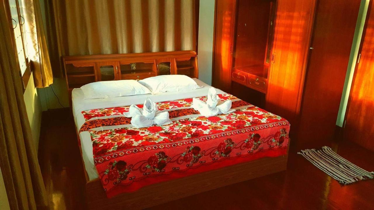 Emmanuel Guesthouse Prachuap Khiri Khan Eksteriør bilde